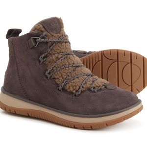 UGG Lakesider Heritage Mid Boots